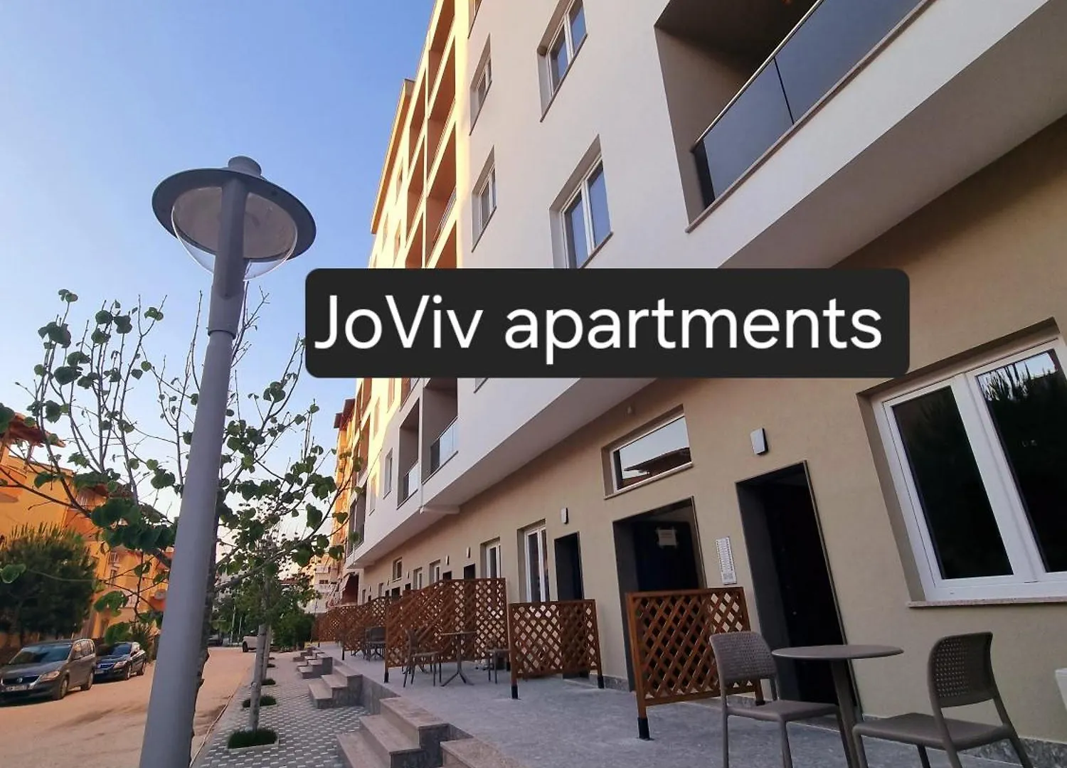 Joviv Apartments Golem